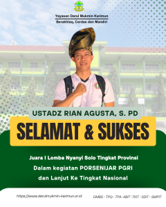 Biru Dan Putih Modern Selamat dan Sukses Instagram Post (2)